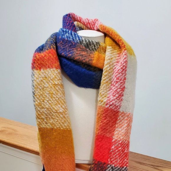 PLAID CHECK PATTERNED COZY OBLONG SCARF/WRAP - Picture 2 of 5